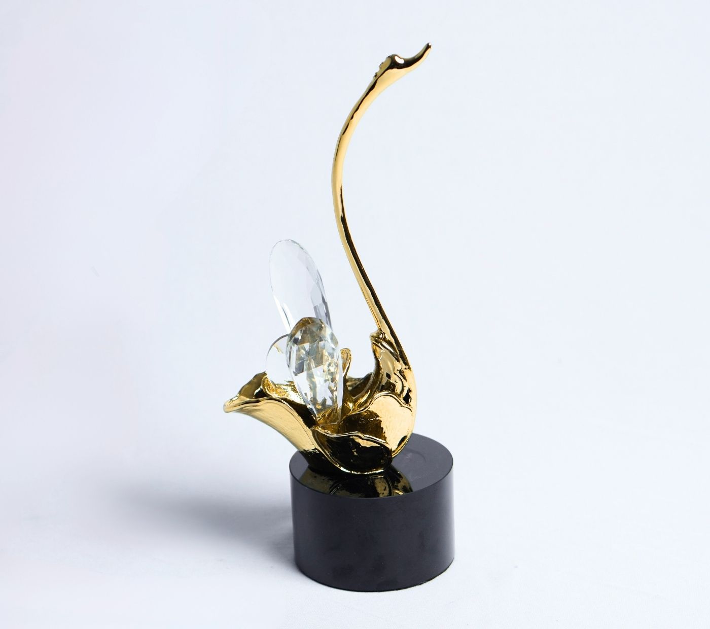 Alira Metal Swan